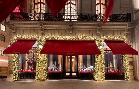 red christmas windows cartier|new york christmas windows.